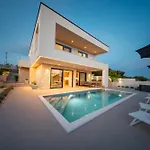 Villa Sempreviva And Salvia - Sea View Luxury Retreats