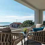 Sempreviva And Salvia - Sea View Luxury Retreats *